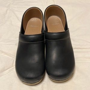 Sandip professional clogs size 40 EU